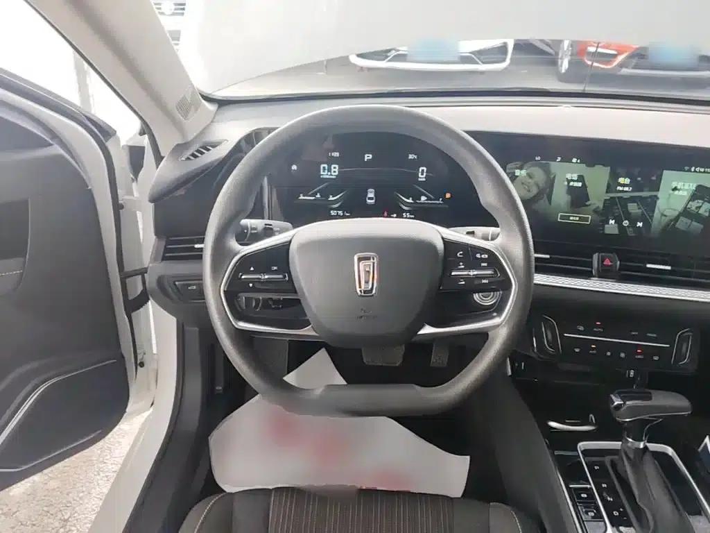 Bestune B70 2021 1.5T Automatic Enjoyment Edition — миниатюра 11