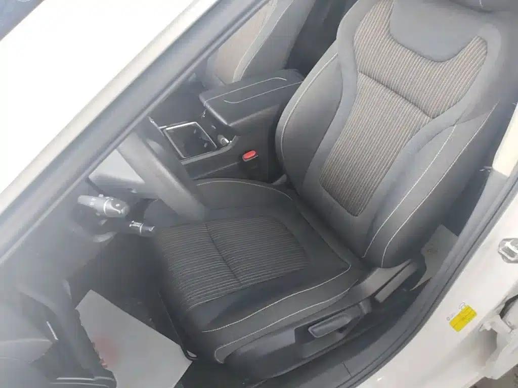 Bestune B70 2021 1.5T Automatic Enjoyment Edition — миниатюра 15