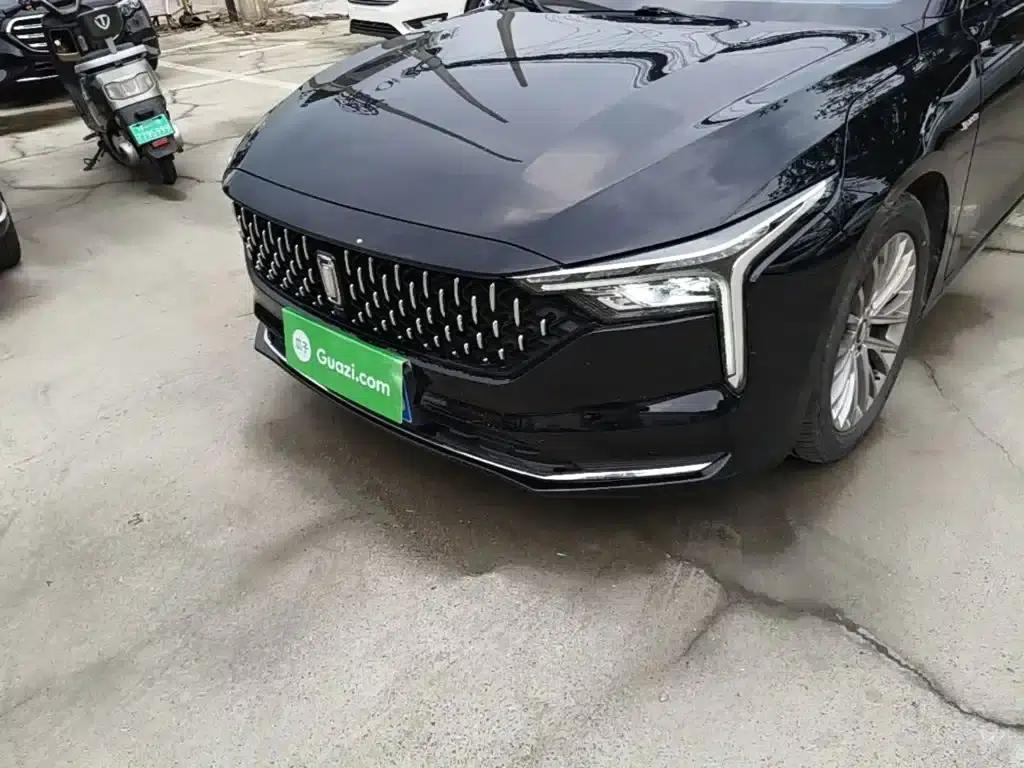 Bestune B70 2023 Third Generation 1.5T Automatic Enjoyment Edition 70th Anniversary Edition — миниатюра 24