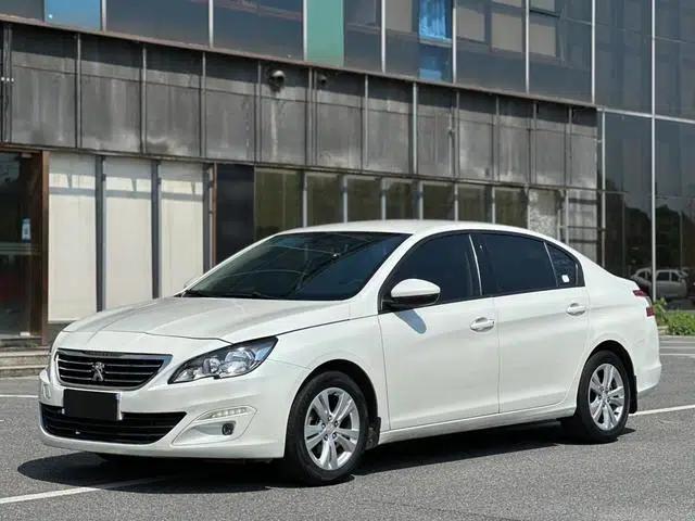 Peugeot 408 2014 1.8L Automatic Leading Edition