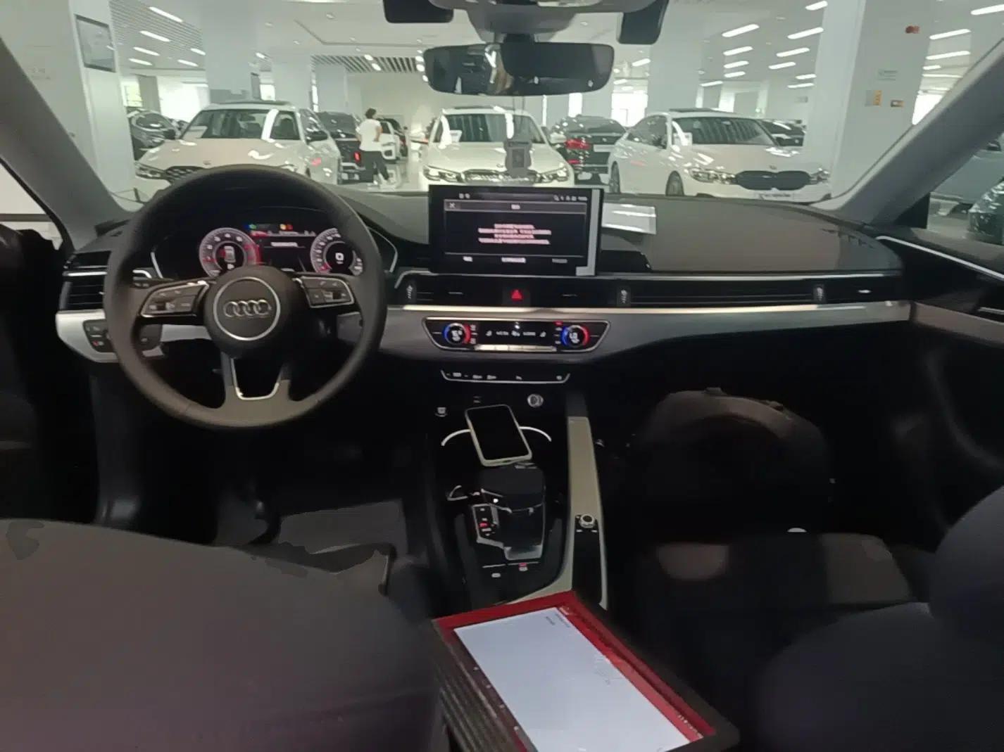 Audi A5 2023 Sportback 40 TFSI Fashionable and Dynamic Model — миниатюра 12
