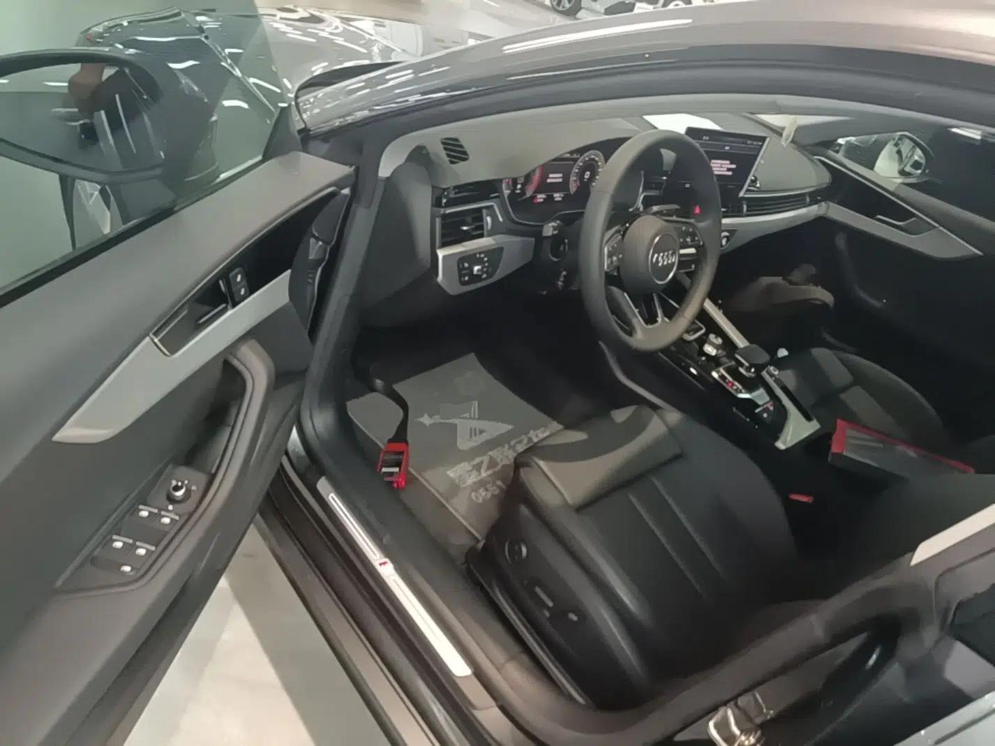 Audi A5 2023 Sportback 40 TFSI Fashionable and Dynamic Model — миниатюра 18
