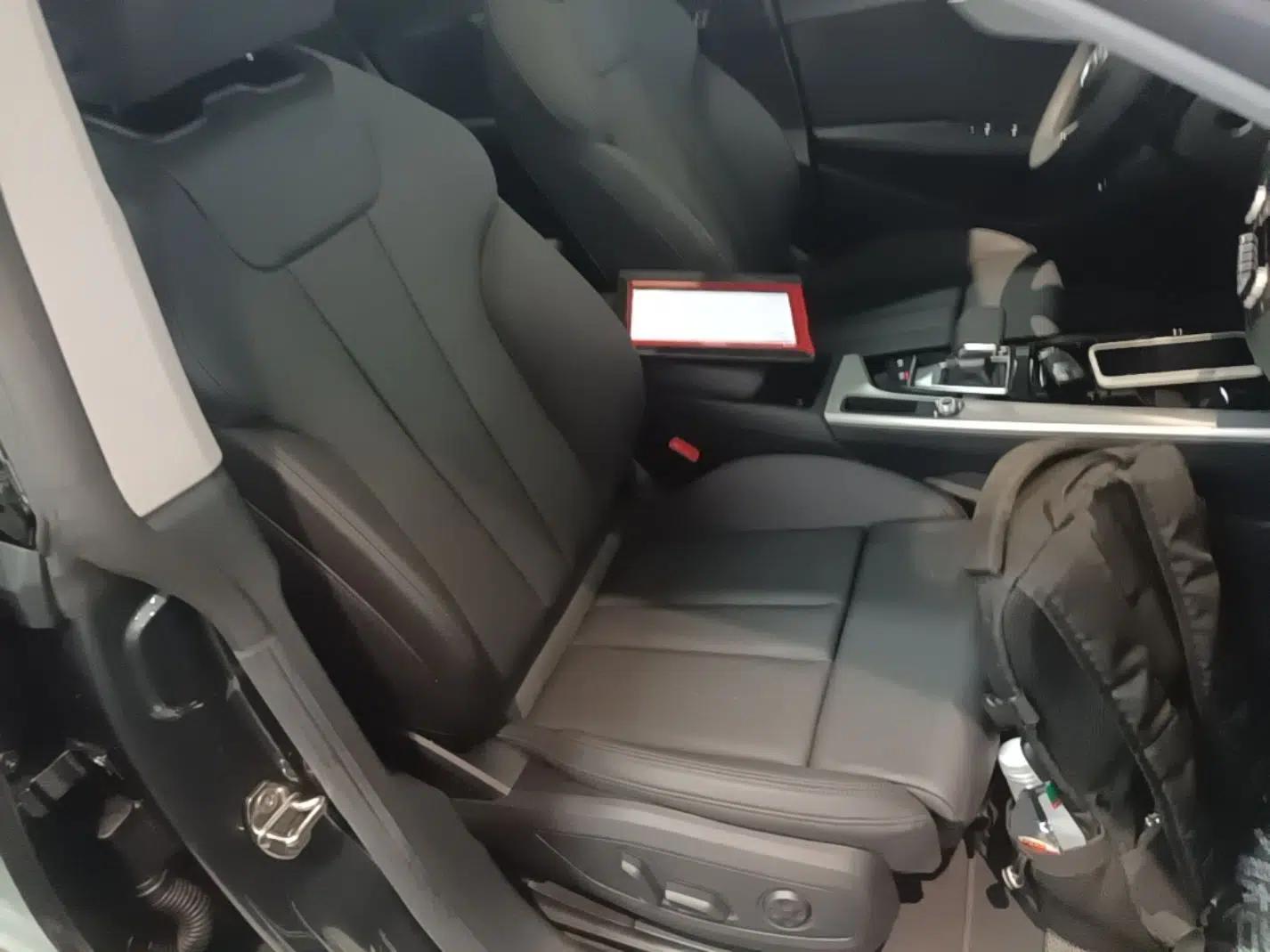 Audi A5 2023 Sportback 40 TFSI Fashionable and Dynamic Model — миниатюра 19