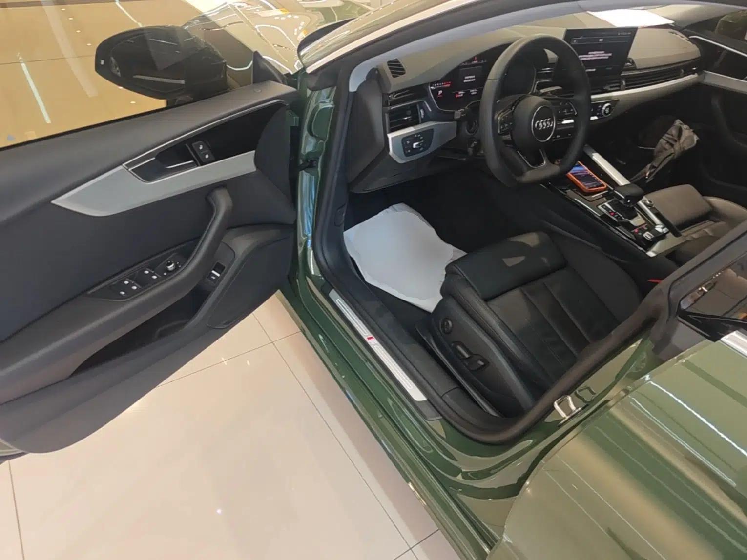 Audi A5 2023 Sportback 40 TFSI Fashionable and Dynamic Model — миниатюра 18