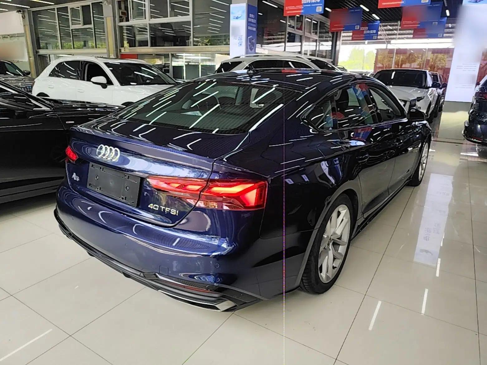 Audi A5 2023 Sportback 40 TFSI Fashionable and Dynamic Model — миниатюра 6
