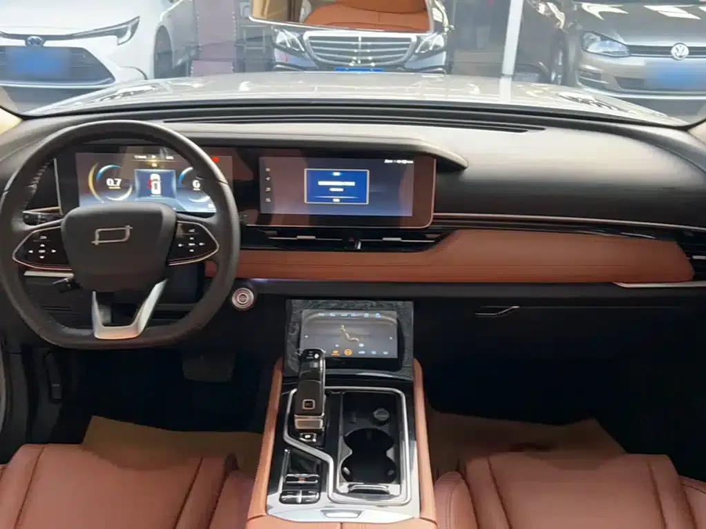 Bestune T99 2023 2.0T Automatic Premium Edition (8AT) — миниатюра 10