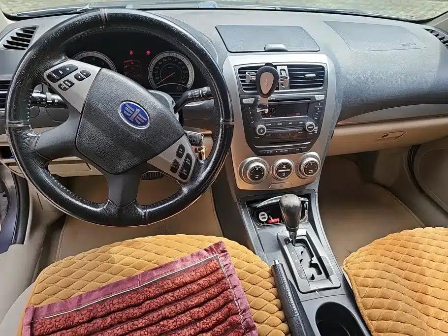 Besturn B50 2012 1.6L Automatic Sunroof Model — миниатюра 12