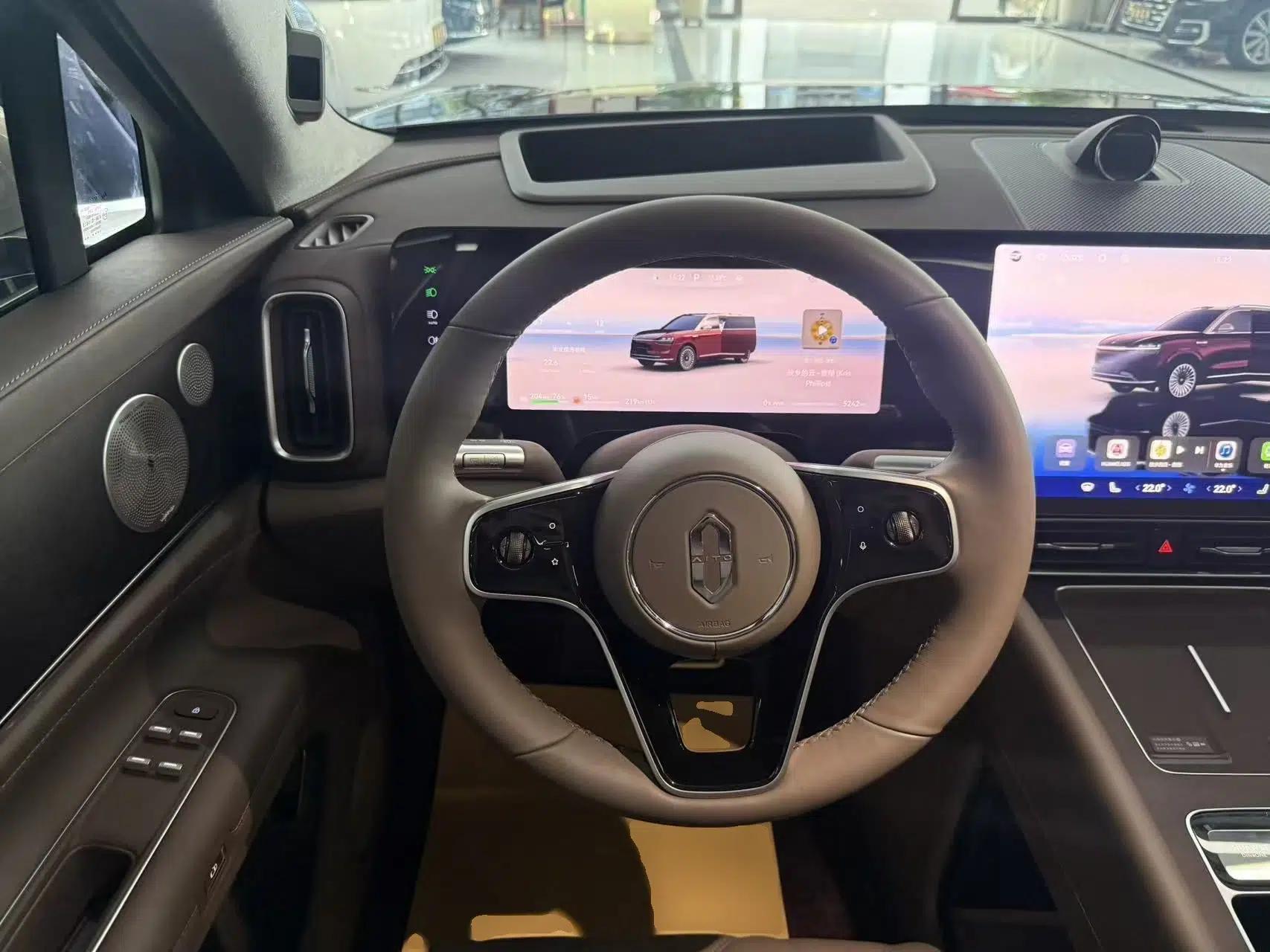 Hima AITO M9 2025 Extended-Range Ultra Version 52 kWh 5-Seater Edition — миниатюра 18