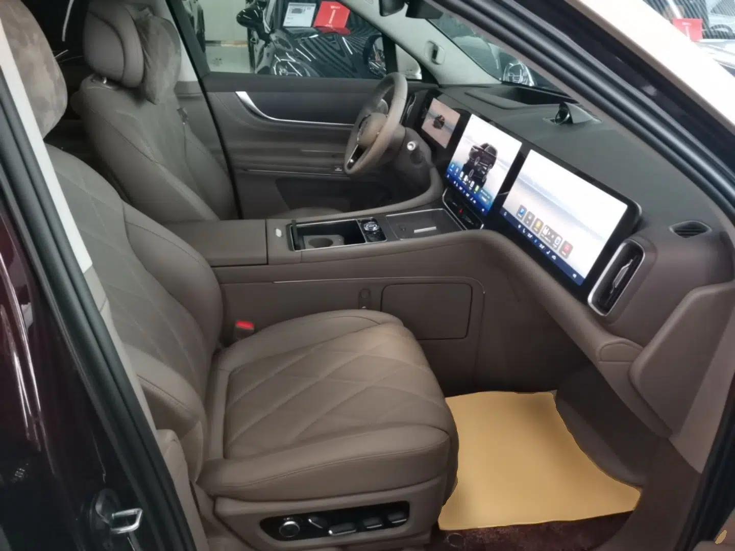 Hima AITO M9 2025 Extended-Range Ultra Version 52 kWh 5-Seater Edition — миниатюра 24