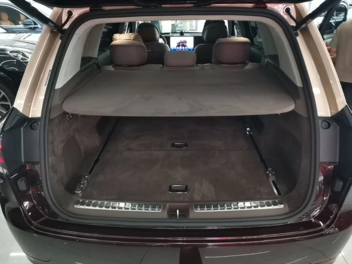 Hima AITO M9 2025 Extended-Range Ultra Version 52 kWh 5-Seater Edition — миниатюра 27
