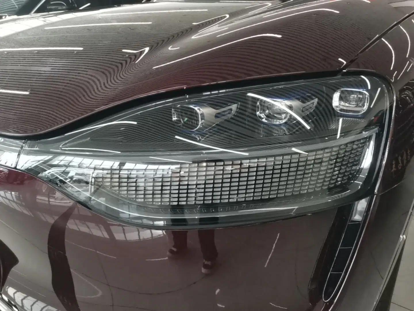 Hima AITO M9 2025 Extended-Range Ultra Version 52 kWh 5-Seater Edition — миниатюра 8