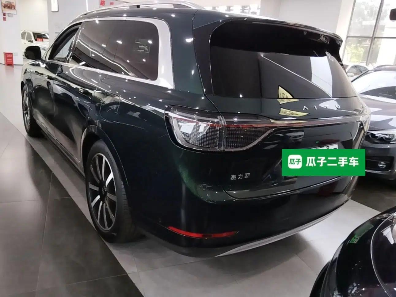 Hima AITO M9 2024 Range-Extended Max Edition 42 kWh 5-Seater Version — миниатюра 4