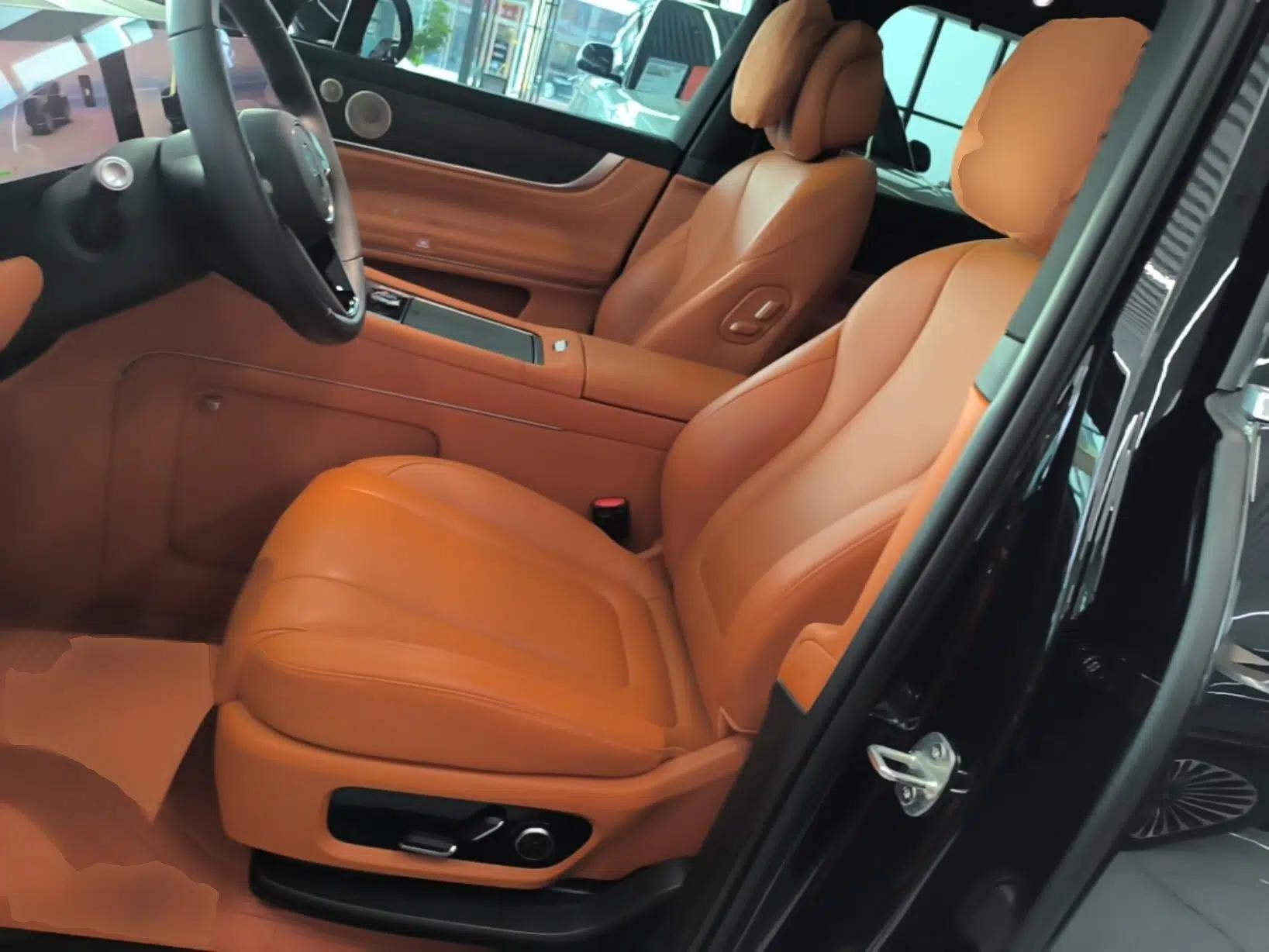 Hima AITO M9 2024 Range-Extended Ultra Version 52 kWh 6-Seater Model — миниатюра 17