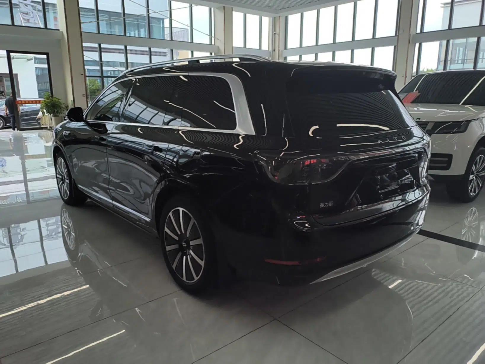 Hima AITO M9 2024 Range-Extended Ultra Version 52 kWh 6-Seater Model — миниатюра 4
