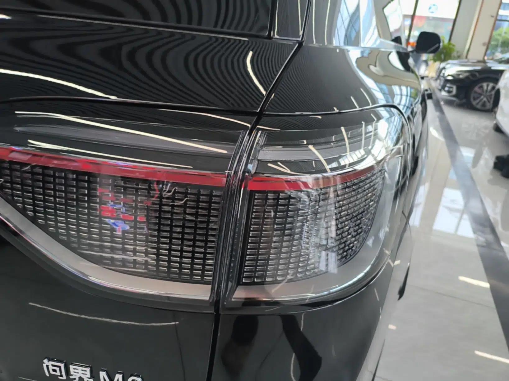 Hima AITO M9 2024 Range-Extended Ultra Version 52 kWh 6-Seater Model — миниатюра 9