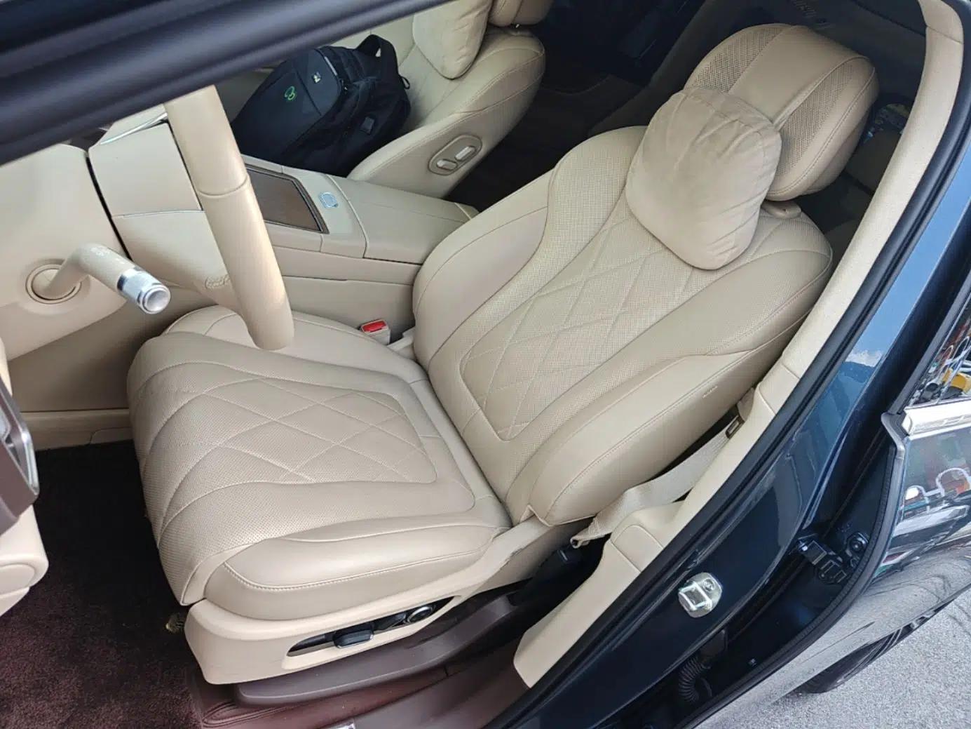 Hima AITO M9 2024 Range-Extended Ultra Version 42 kWh 6-Seater Model — миниатюра 17