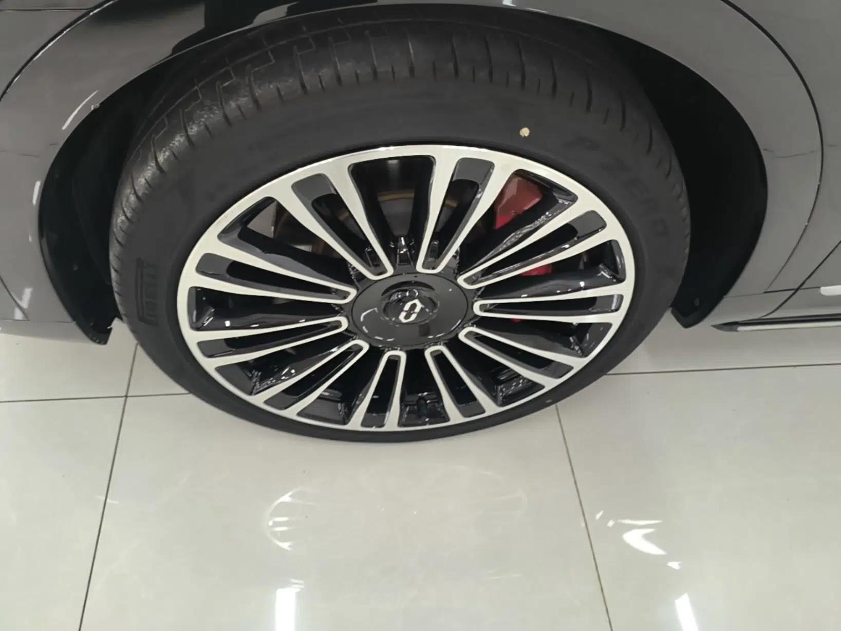 Hima AITO M9 2024 Range-Extended Max Edition 42 kWh 6-Seater Version — миниатюра 15