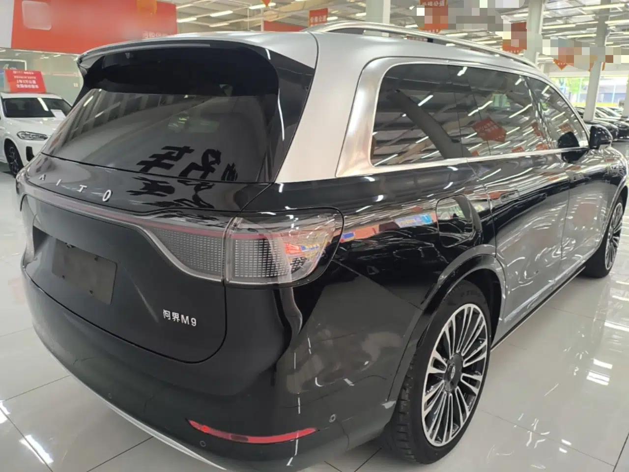 Hima AITO M9 2024 Range-Extended Max Edition 42 kWh 6-Seater Version — миниатюра 6