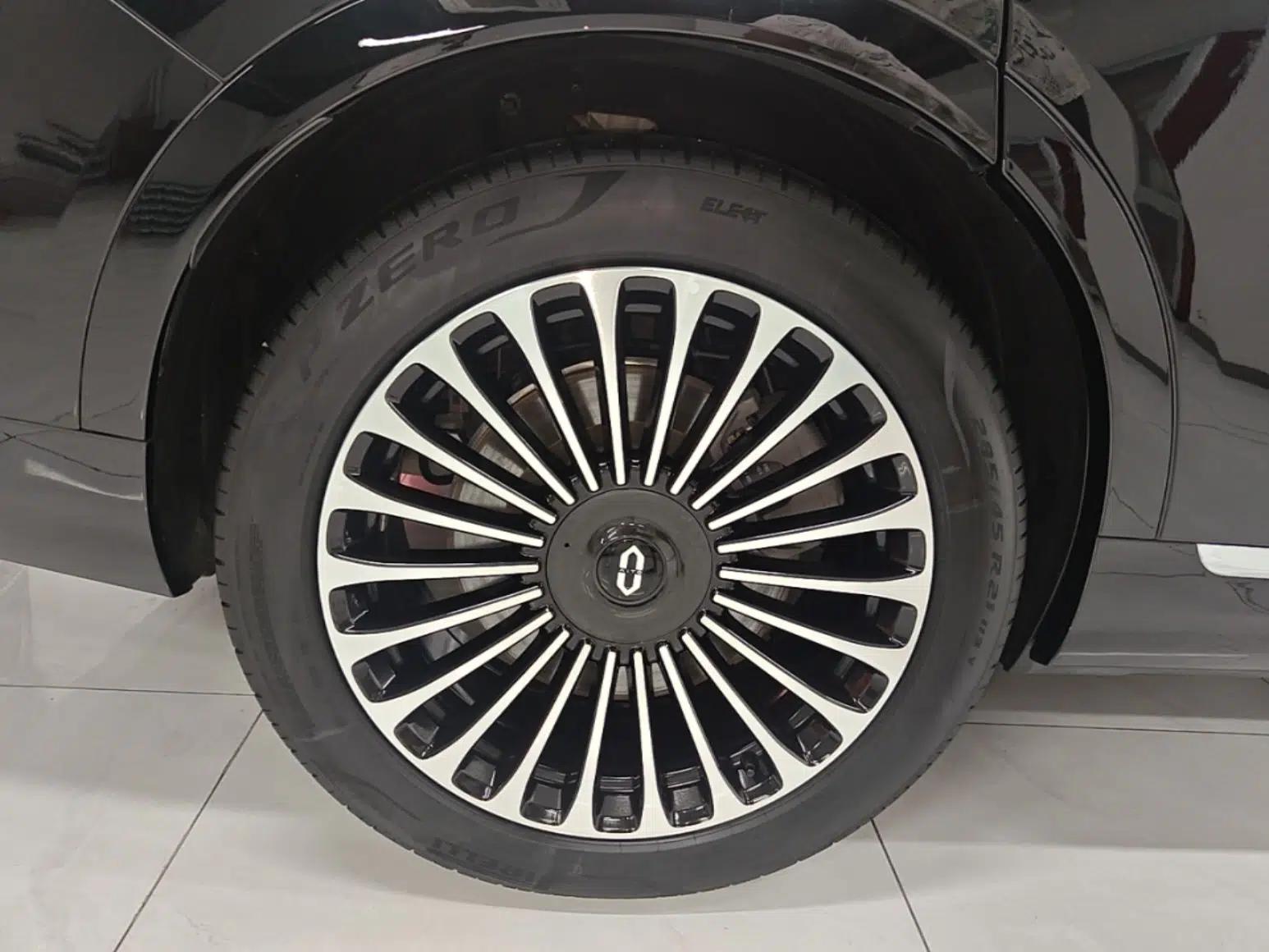 Hima AITO M9 2024 Range-Extended Ultra Version 52 kWh 6-Seater Model — миниатюра 11