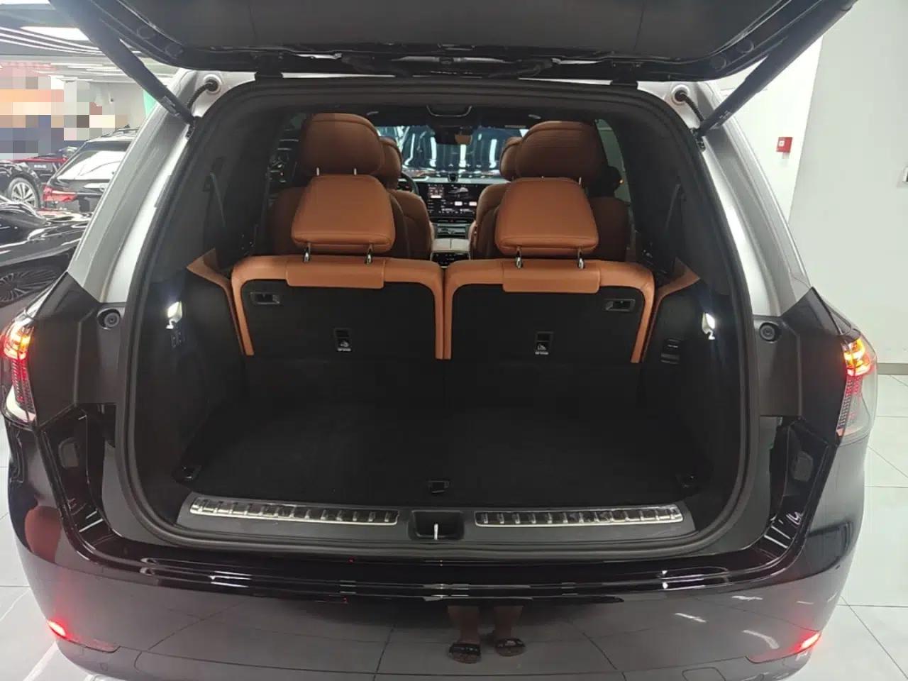Hima AITO M9 2024 Range-Extended Ultra Version 52 kWh 6-Seater Model — миниатюра 27