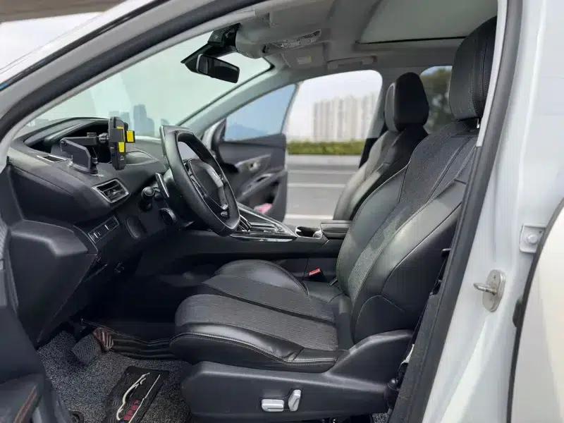 Peugeot 5008 2017 380THP 7-seater Elite Edition — миниатюра 11