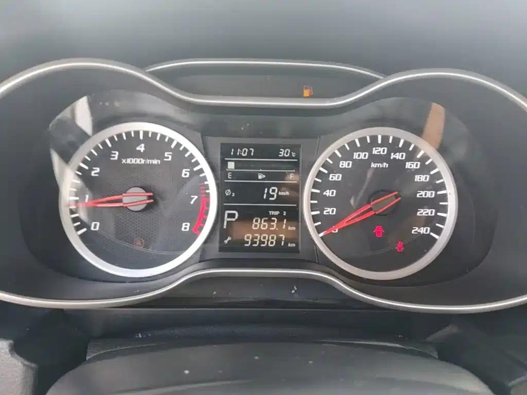 Besturn X40 2017 1.6L Automatic Luxury Edition — миниатюра 12