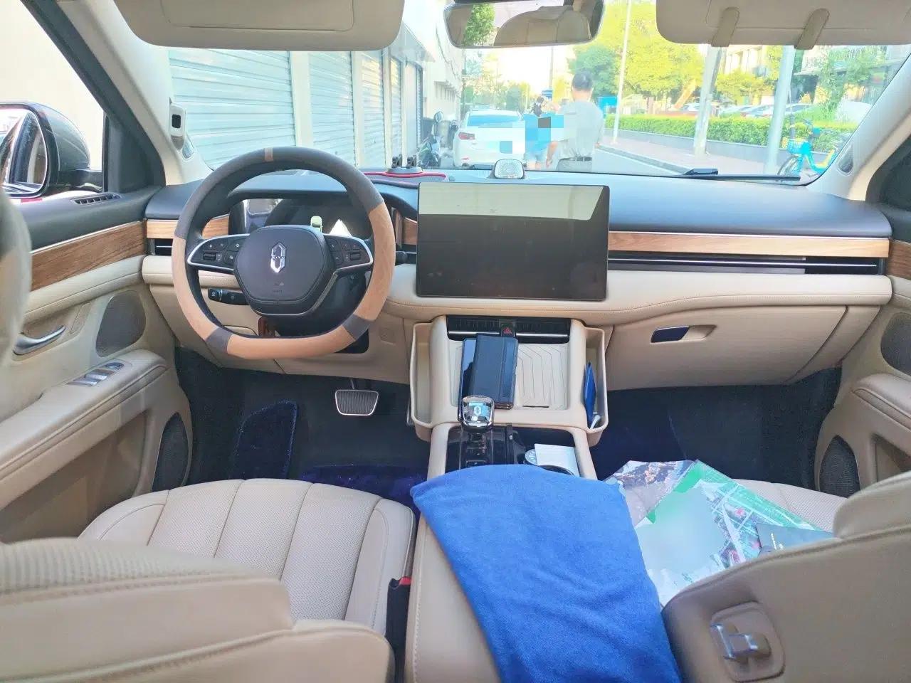 Hima AITO M7 2022 1.5T Four-Wheel Drive Luxury Edition — миниатюра 9