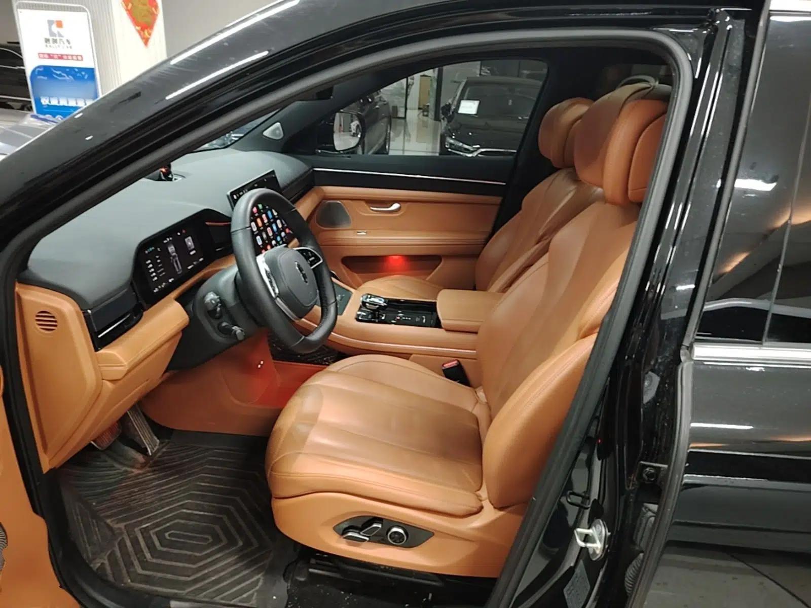 Hima AITO M7 2024 1.5T Intelligent Drive Rear-Drive Ultra Version 5 Seats — миниатюра 17