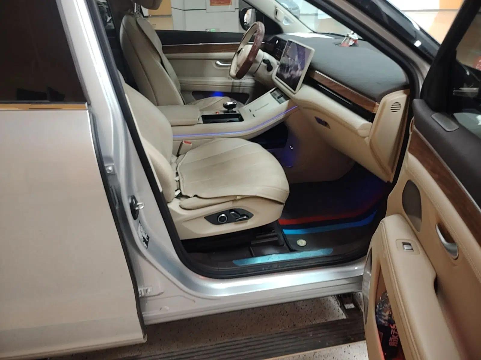 Hima AITO M7 2024 1.5T Intelligent Driving Rear-Drive Max Edition 5 Seats — миниатюра 19