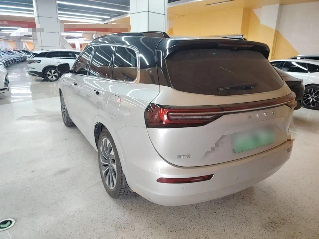 Hima AITO M7 2024 1.5T Intelligent Driving Rear-Drive Max Edition 5 Seats — миниатюра 4
