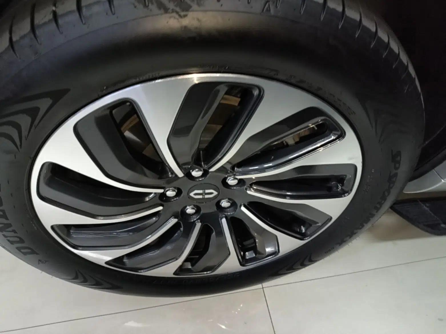 Hima AITO M7 2024 1.5T Intelligent Drive 4x4 Max Edition 6 Seats — миниатюра 11