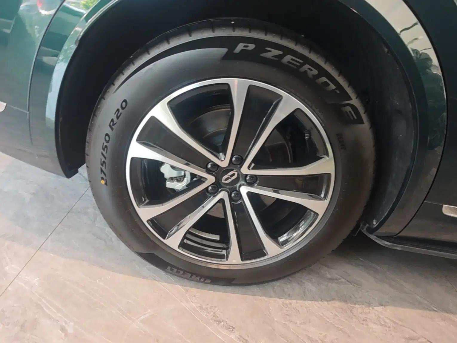 Hima AITO M7 2026 Model Range-Extending Ultra All-Wheel Drive 5-Seater Version — миниатюра 11