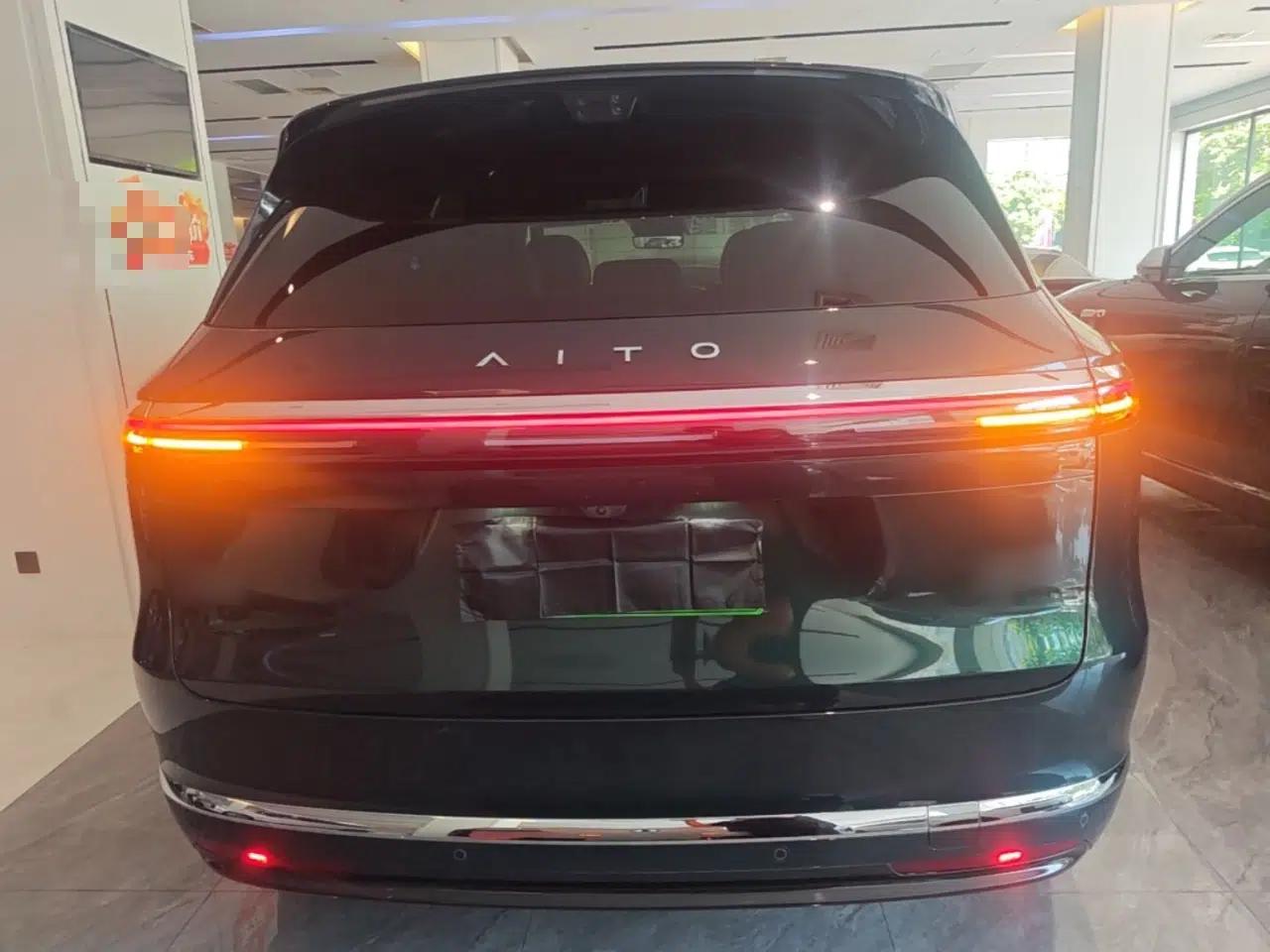 Hima AITO M7 2026 Model Range-Extending Ultra All-Wheel Drive 5-Seater Version — миниатюра 5