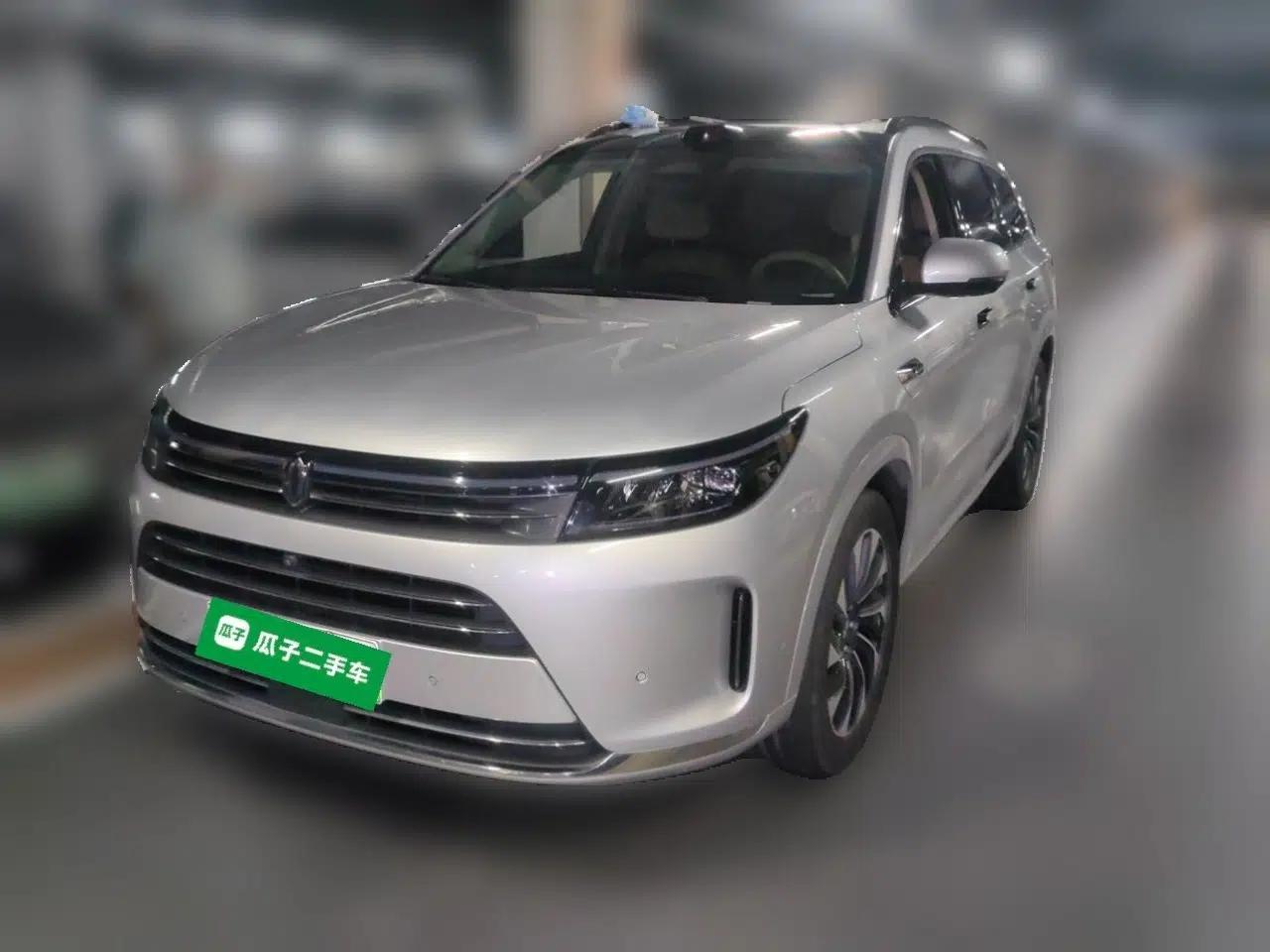 Hima AITO M7 2024 1.5T Intelligent Driving 4WD Max Edition 5 Seats — миниатюра 1