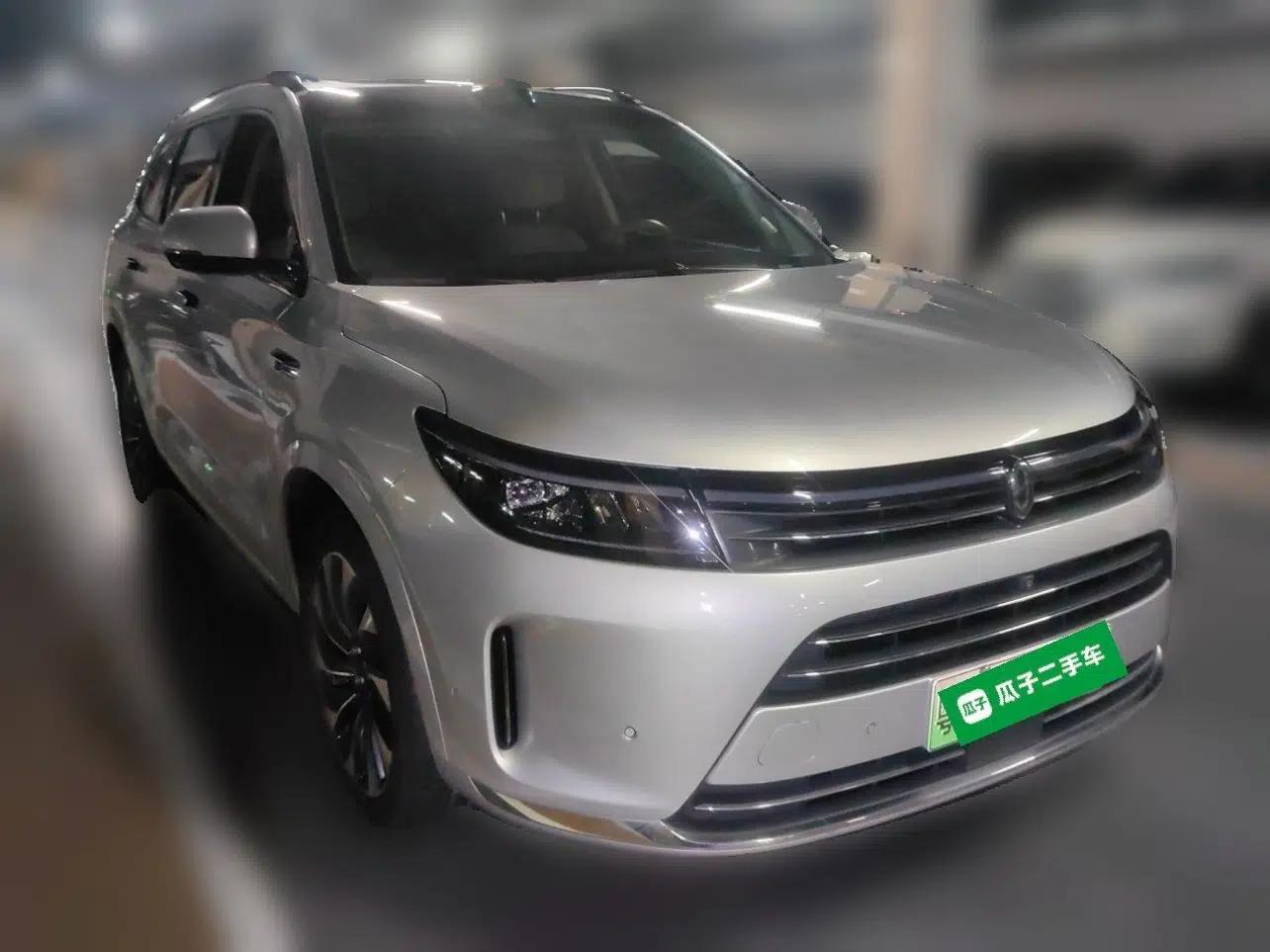 Hima AITO M7 2024 1.5T Intelligent Driving 4WD Max Edition 5 Seats — миниатюра 3