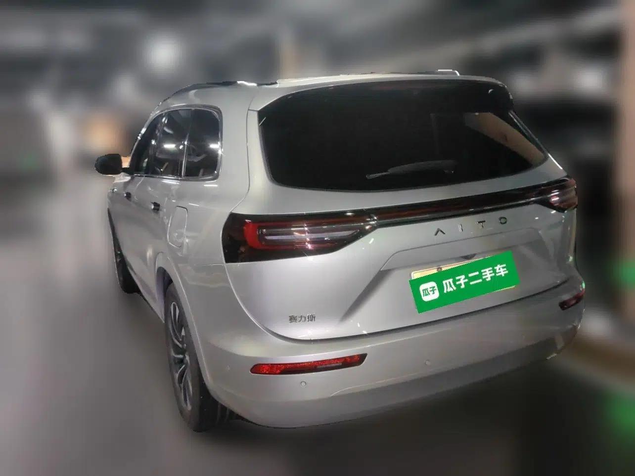Hima AITO M7 2024 1.5T Intelligent Driving 4WD Max Edition 5 Seats — миниатюра 4