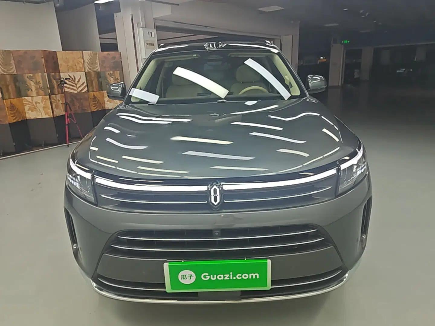 Hima AITO M7 2024 1.5T Intelligent Driving 4WD Max Edition 5 Seats — миниатюра 2