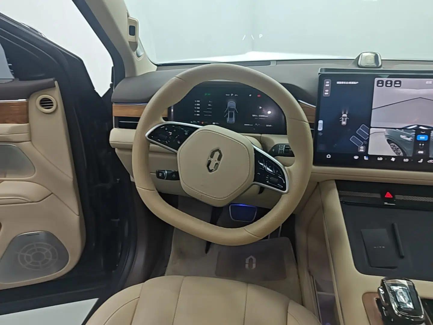 Hima AITO M7 2024 1.5T Intelligent Driving 4WD Max Edition 5 Seats — миниатюра 13