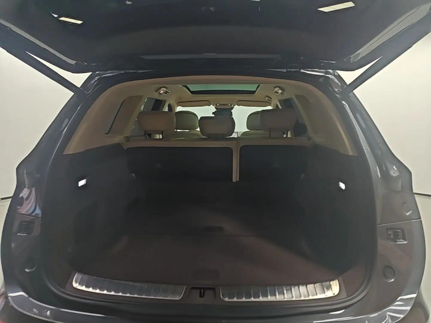 Hima AITO M7 2024 1.5T Intelligent Driving 4WD Max Edition 5 Seats — миниатюра 22