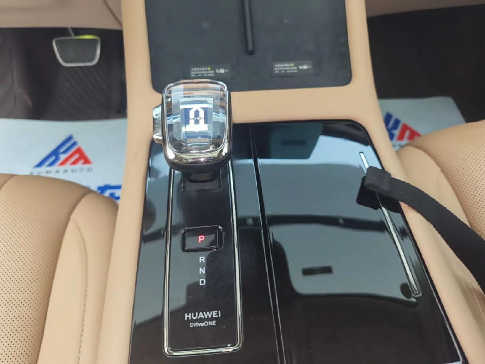 Hima AITO M7 2024 1.5T Intelligent Driving Rear-Drive Max Edition 5 Seats — миниатюра 16