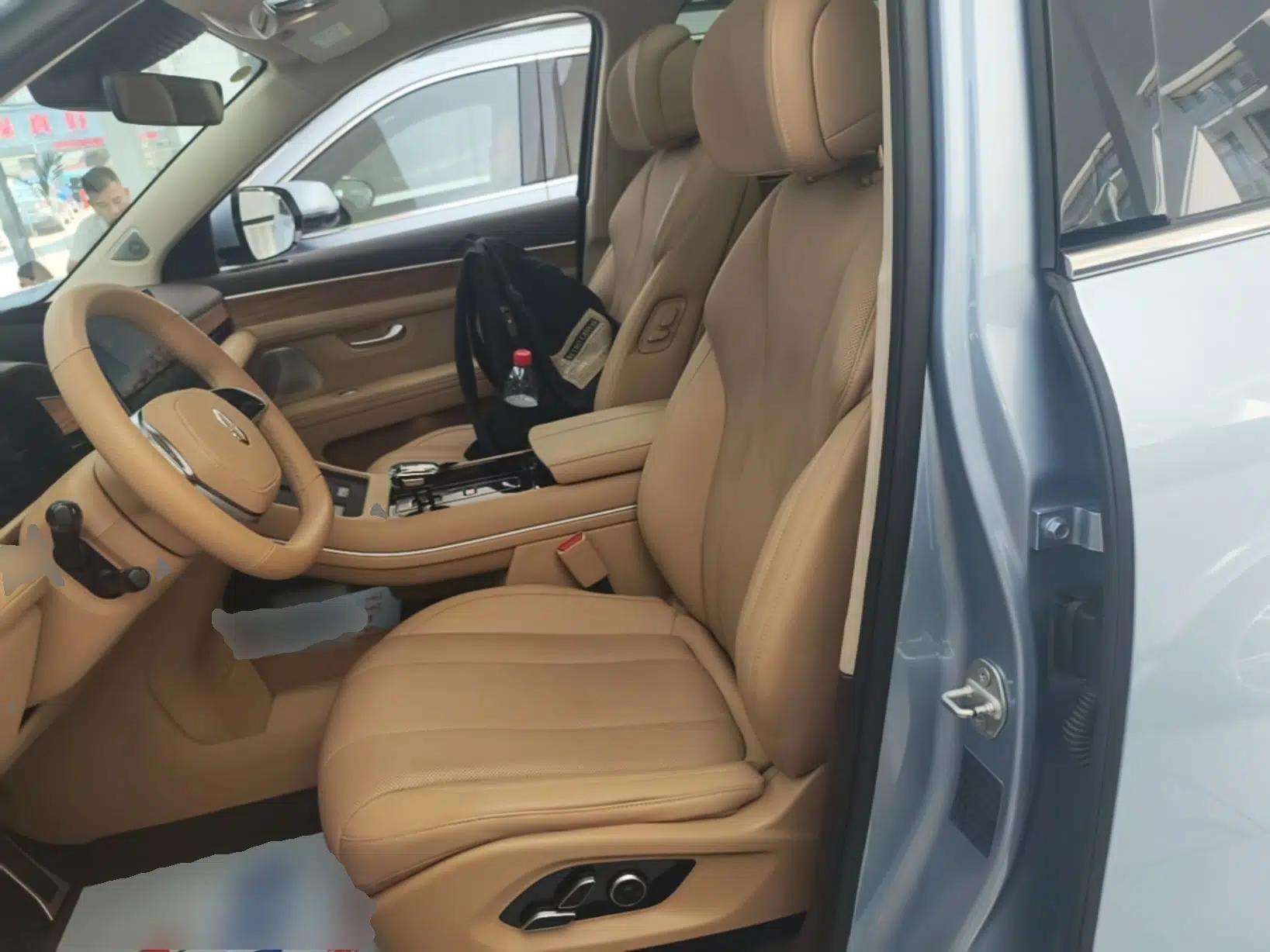 Hima AITO M7 2024 1.5T Intelligent Driving Rear-Drive Max Edition 5 Seats — миниатюра 17
