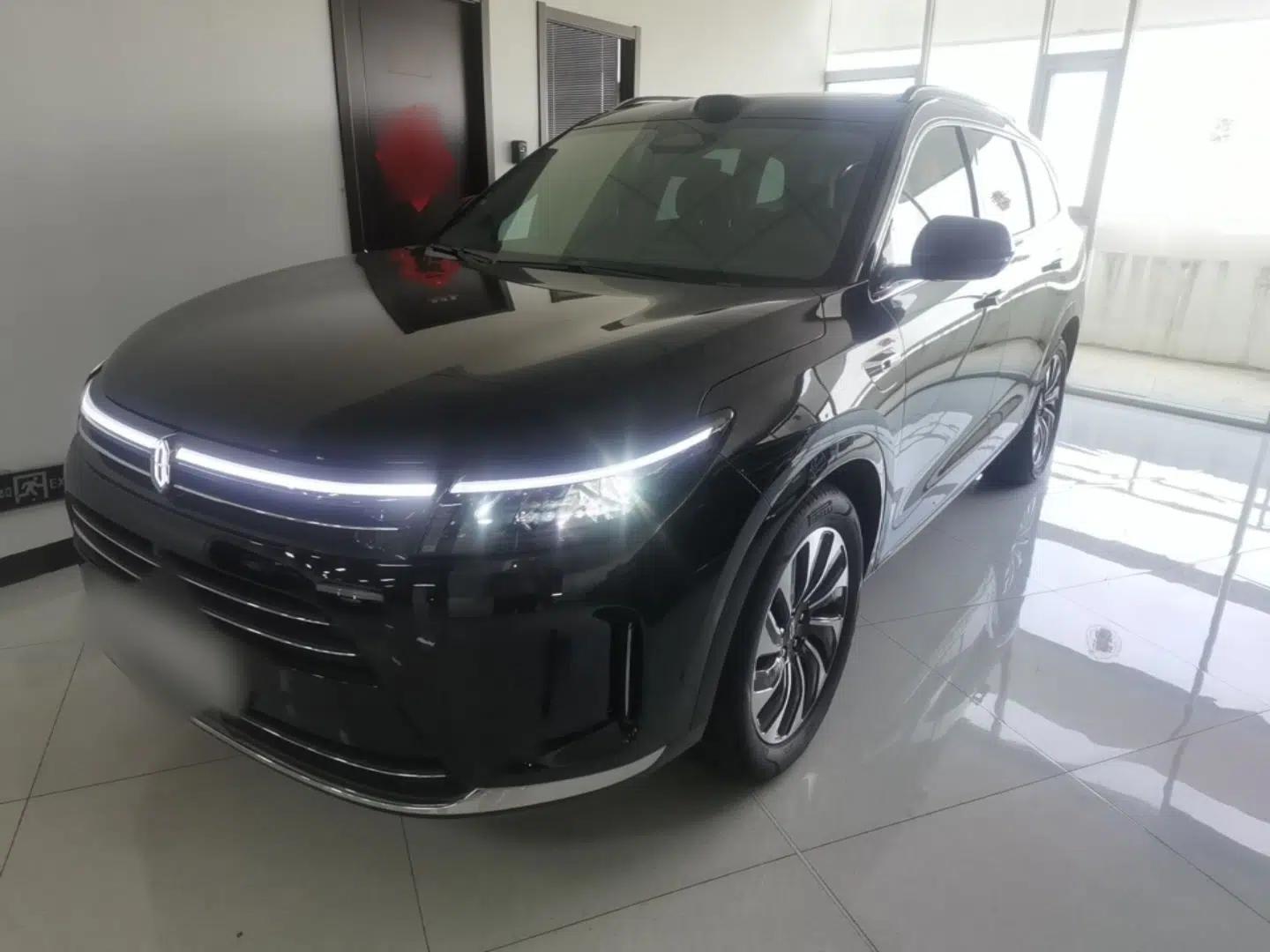Hima AITO M7 2024 1.5T Intelligent Driving Rear-Drive Max Edition 5 Seats — миниатюра 1