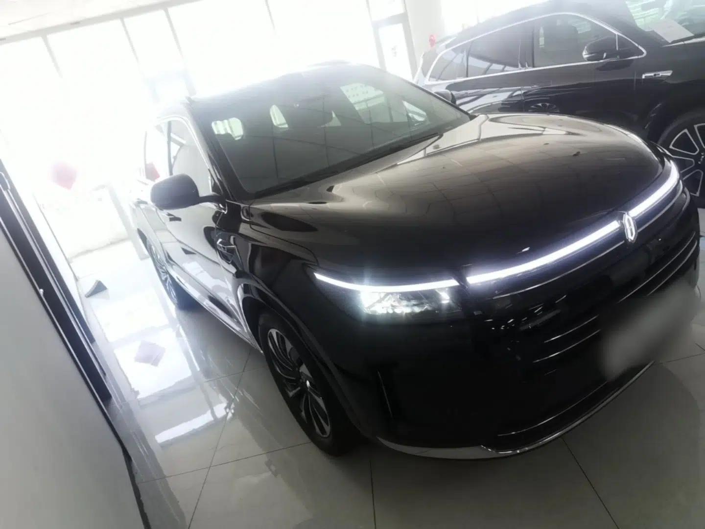 Hima AITO M7 2024 1.5T Intelligent Driving Rear-Drive Max Edition 5 Seats — миниатюра 3