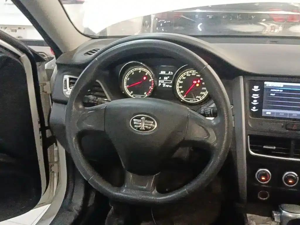 Bestune B30 2019 1.6L Automatic Comfort Model — миниатюра 11