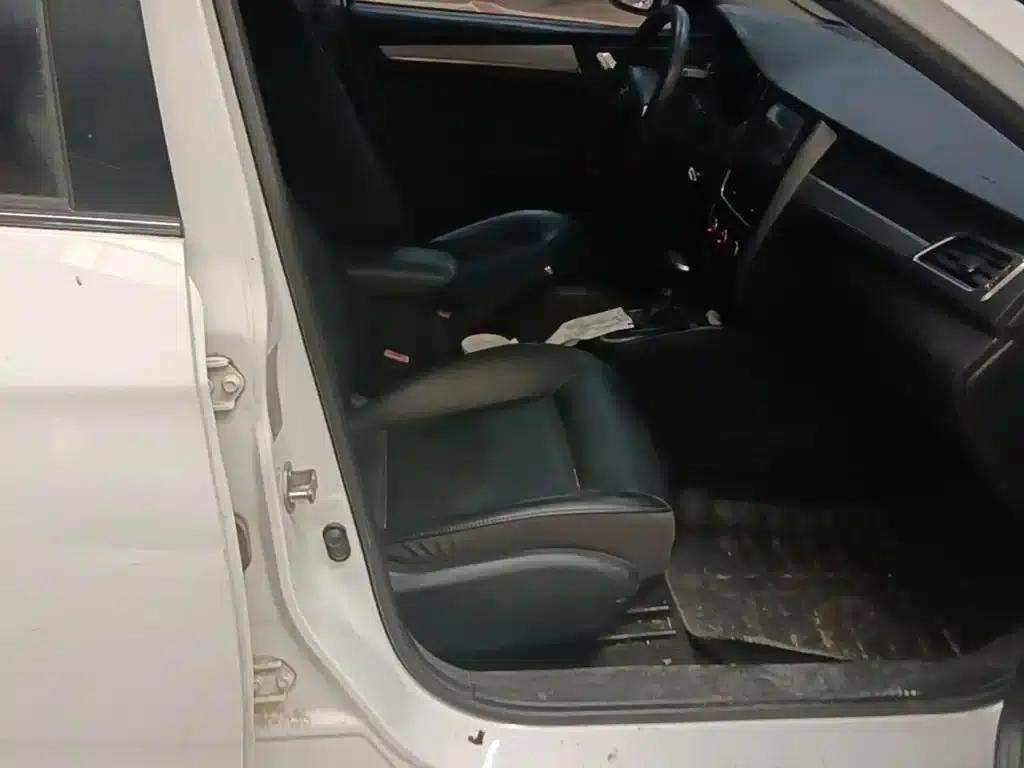 Bestune B30 2019 1.6L Automatic Comfort Model — миниатюра 25
