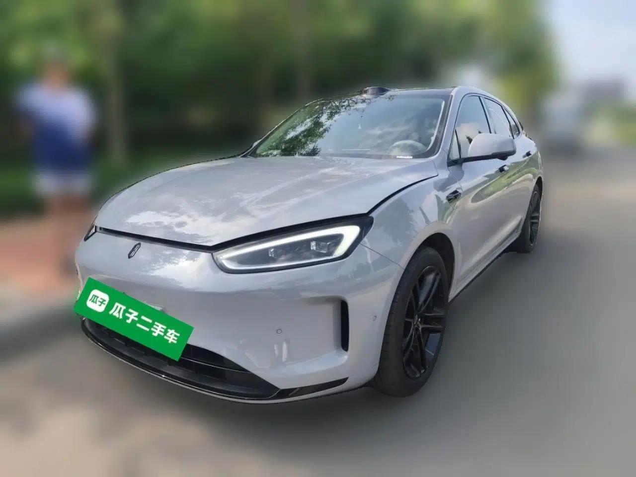 Hima AITO M5 2024 Extended-Range Max RS Four-Wheel Drive Advanced Intelligent Driving Version — миниатюра 1