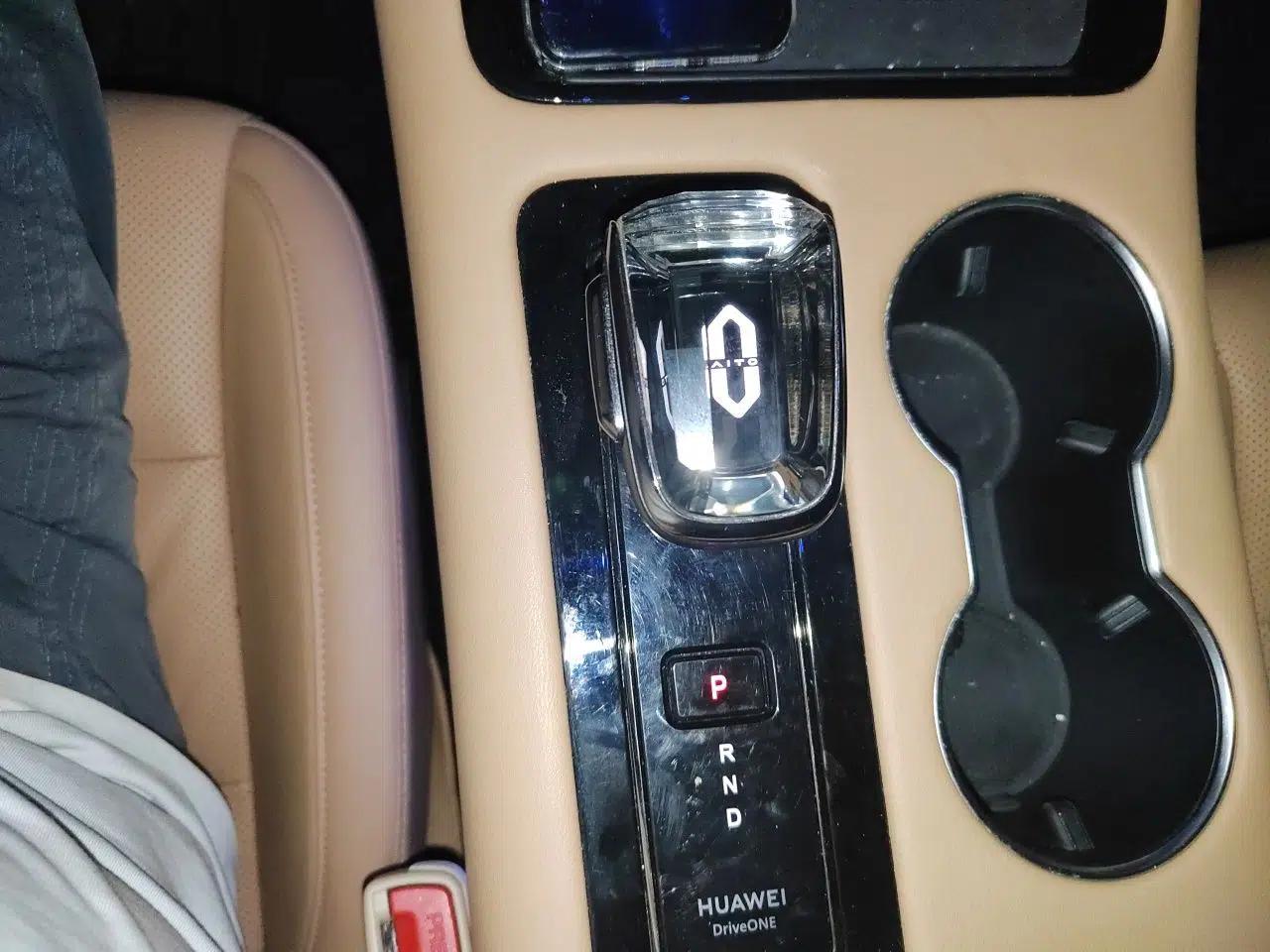 Hima AITO M5 2023 Pure Electric Rear-Drive Intelligent Driving Version — миниатюра 11