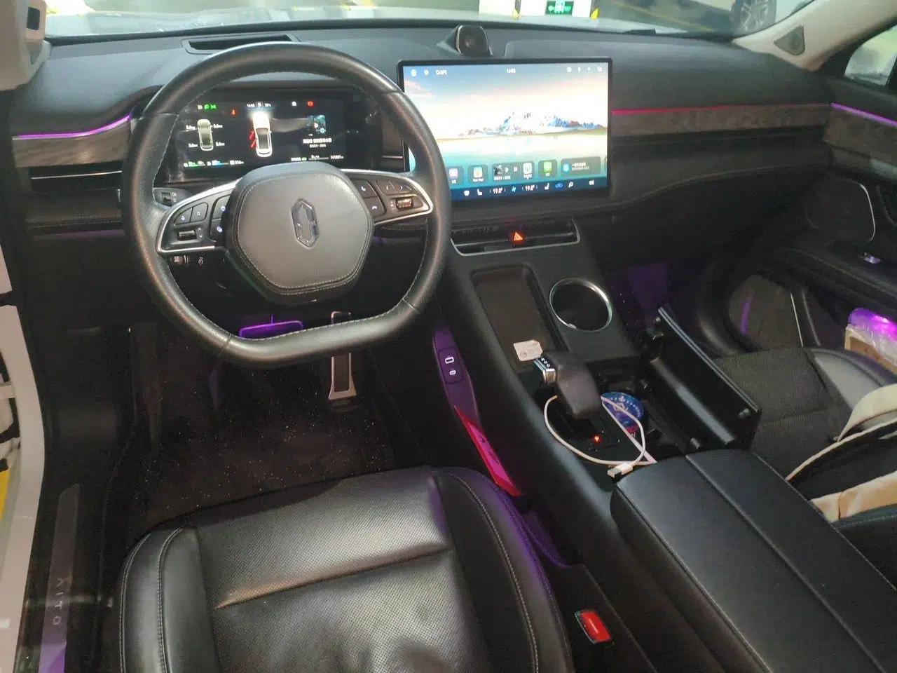 Hima AITO M5 2022 Extended-Range Four-Wheel Drive Ultimate Edition — миниатюра 9