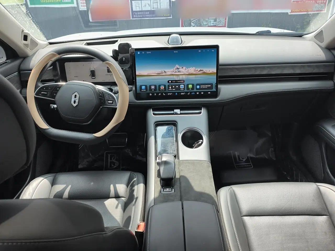 Hima AITO M5 2022 Extended-Range Four-Wheel Drive Ultimate Edition — миниатюра 9