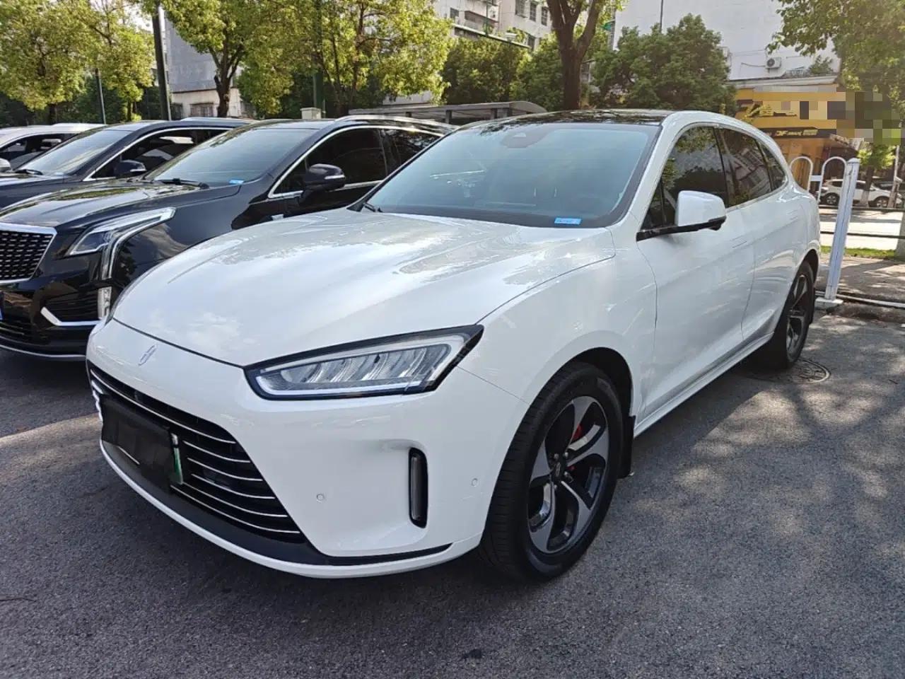 Hima AITO M5 2022 Extended-Range Four-Wheel Drive Performance Version — миниатюра 1